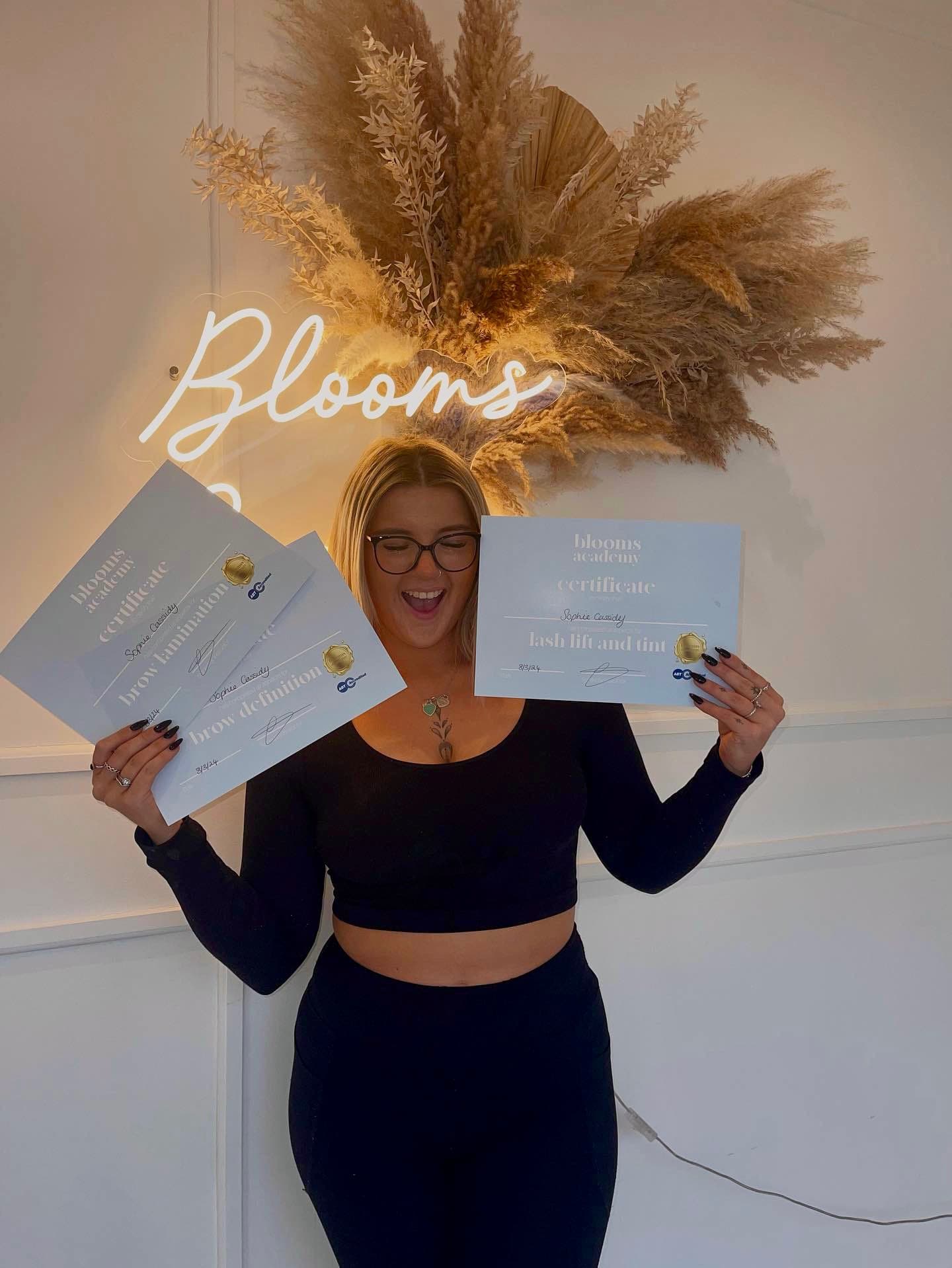 Blooms graduate