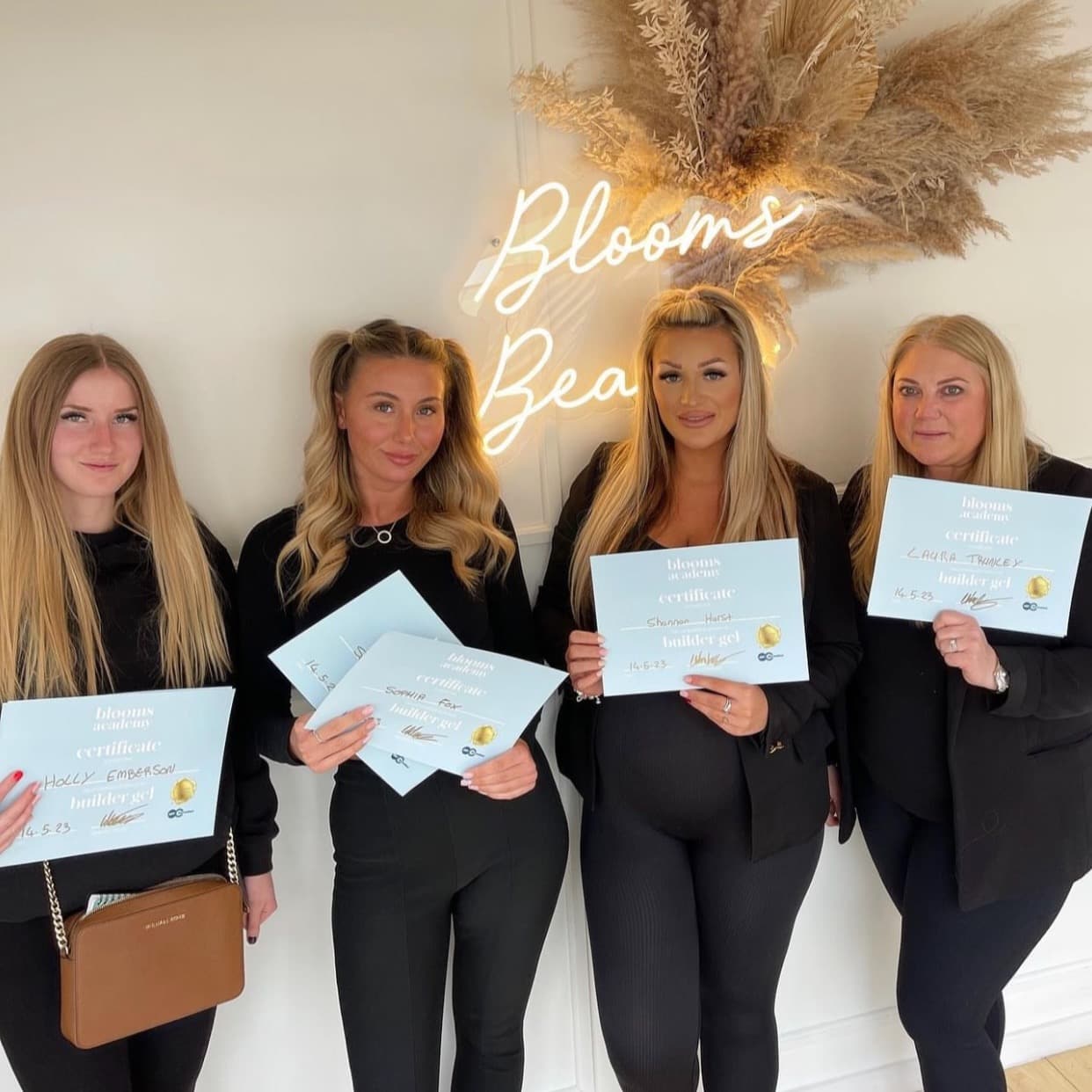 Blooms graduate